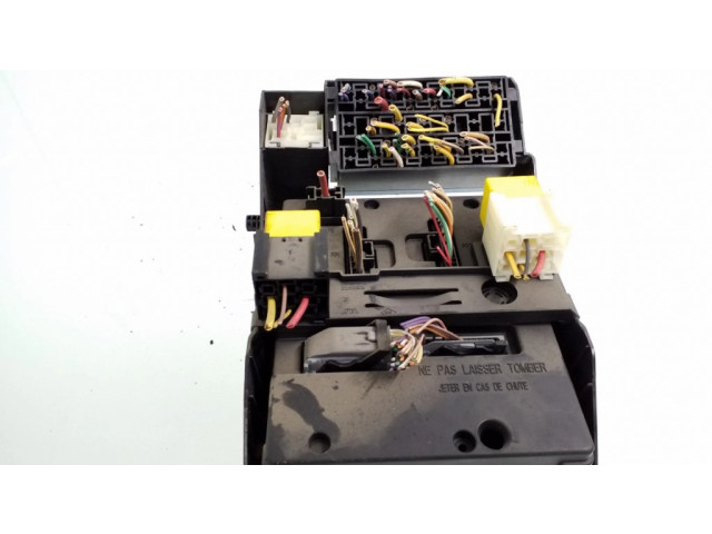 Блок предохранителей 8200029342B, S108502610G   Renault Scenic I    