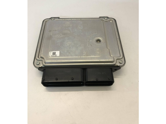 Řídící jednotka 03G906056AB, 0281015613 Volkswagen Caddy 2010