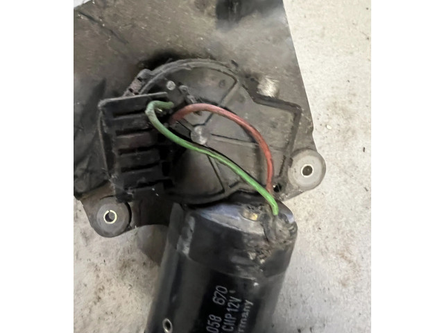 Моторчик дворников BOSCH058670, 0390241115CHP Mitsubishi L200