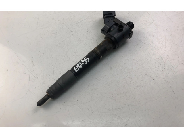 Форсунка 31405404    Volvo V70   