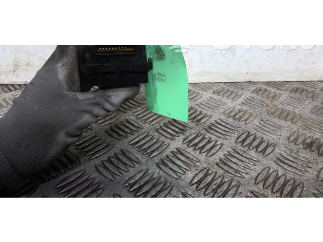 Ручка стеклоочистителей 8612A044 Mitsubishi Outlander