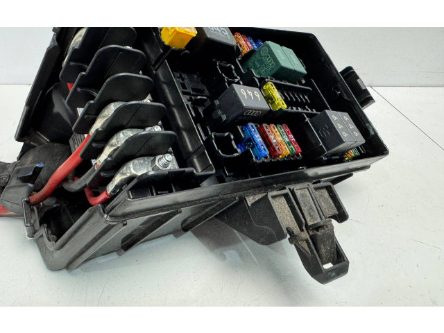 Блок предохранителей 5Q0907361G Skoda Karoq