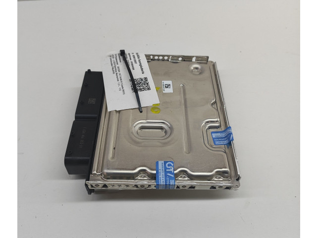 Блок управления двигателя 05E907309CA   Skoda Octavia Mk4