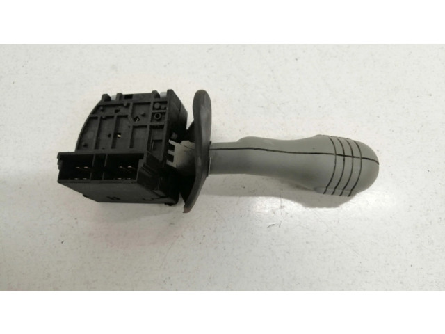 Ручка стеклоочистителей