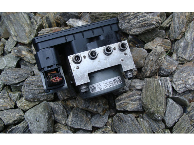 Блок АБС 5WA614517AG Volkswagen Golf VIII 2019 - года