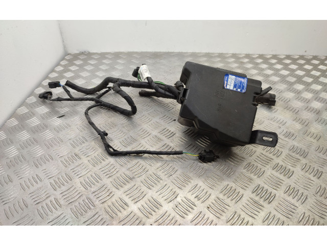 Блок предохранителей AV1T14K012GLD Ford B-MAX