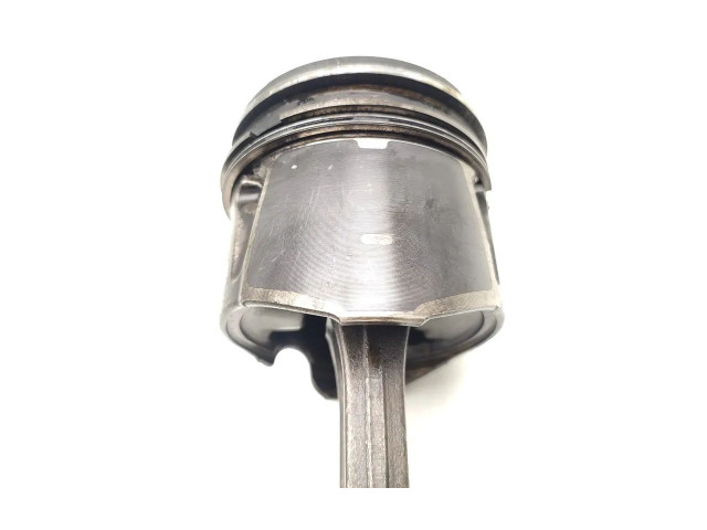 Поршень с шатуном Citroen C5