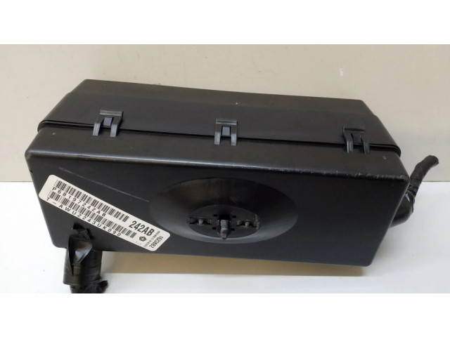 Pojistková skříňka 68197242AB, 04671886AA Chrysler 300C 2014