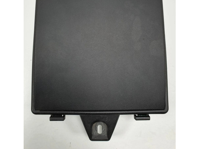   Pojistková skříňka AD43-14A173-AA   Aston Martin Rapide 2015