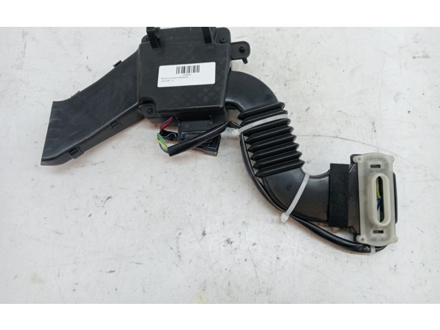 Блок АБС C2D4733, AW93F613G21AA Jaguar XJ X308 1998 - 2002 года