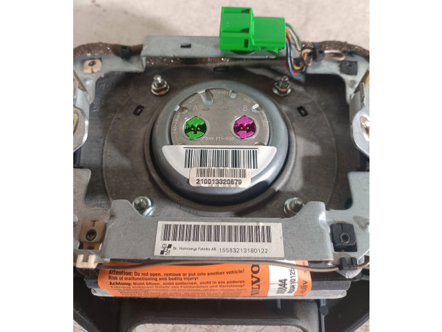 Подушка безопасности водителя 15583213180122, 210013320679 Volvo V70