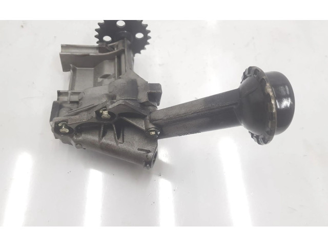 Масляный насос 8200591475, 150003395R Renault Clio II