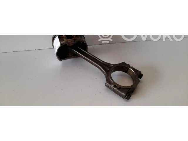 Píst    Seat Ibiza III (6L)     