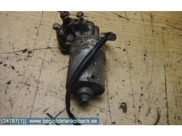 Моторчик дворников     Volvo 940