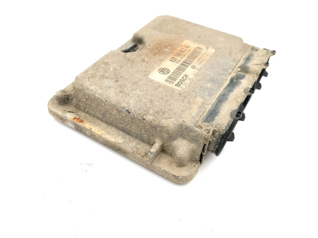 Řídící jednotka 038906013AJ, 0281001912   Volkswagen Polo III 6N 6N2 6NF 2001