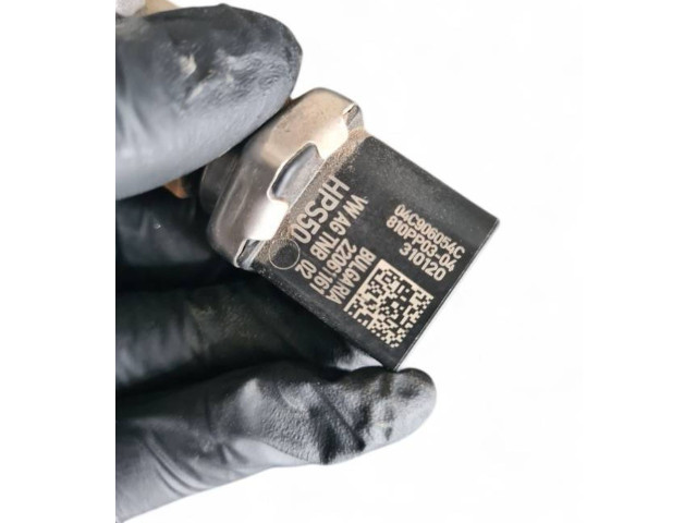 Топливная рампа 04C133320G, 04C906054C Skoda Fabia Mk3 (NJ) для двигателя DKL DKLD