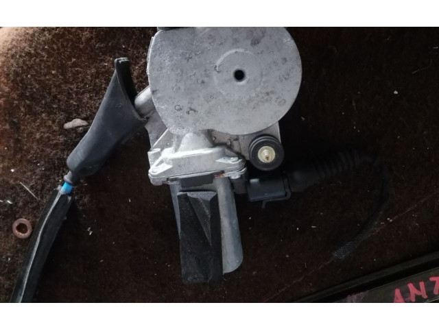 Vstřikovací lišta 46751870   Alfa Romeo 147     