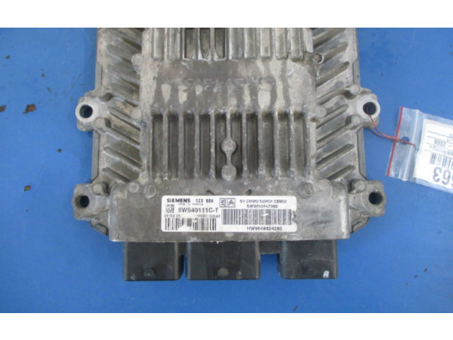 Блок управления двигателем Блок управления 9653447380, 9653447380 Alpine C2