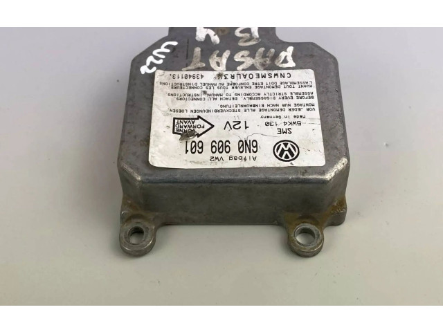 Блок подушек безопасности 6N0909601   Volkswagen PASSAT B4