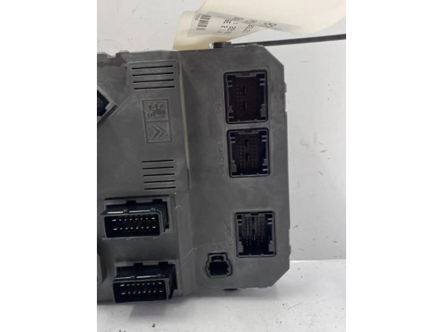 Pojistková skříňka Řídící jednotka BSM 6580GZ Peugeot 206 2001