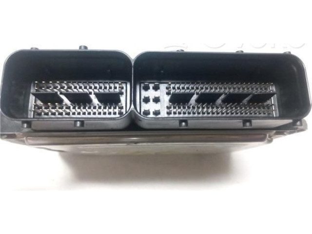 Блок управления 03L906018PH   Audi Q3 8U