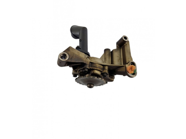 Масляный насос BLS 038115105c Skoda Octavia Mk2 (1Z)