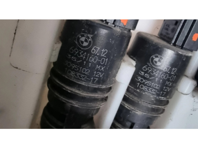 Бачок оконной жидкости