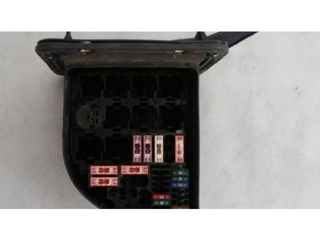 Блок предохранителей 3D1937499F, 3D1937609A   Volkswagen Phaeton    