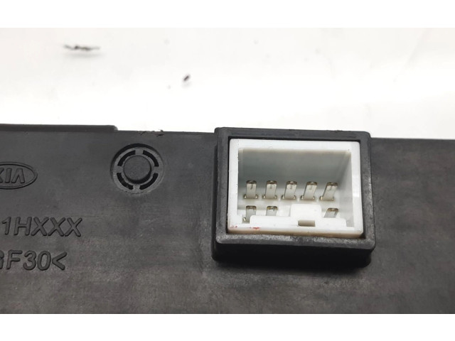 Блок управления климат-контролем 972501H000EQ   KIA Ceed