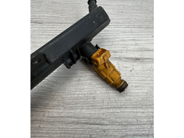 Vstřikovací lišta 9630333080, 9711010 Peugeot 607