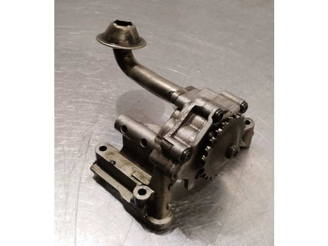 Čerpadlo oleje 038115121 Volkswagen Touran I