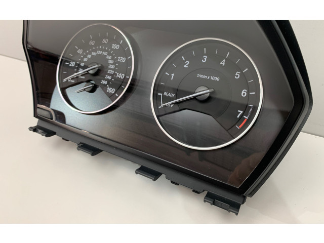 Přístrojová deska BMW X1 F48 F49 2019 9295446