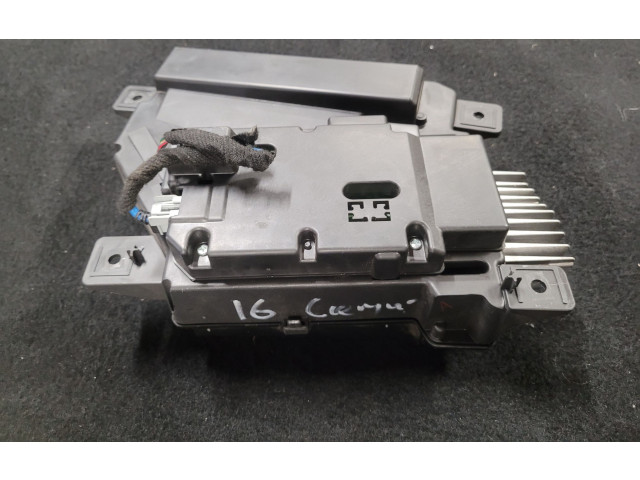 Дисплей    23414126   Chevrolet Camaro