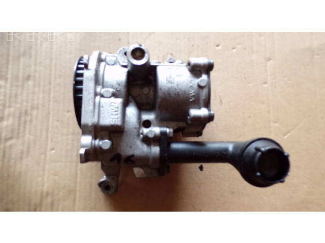 Čerpadlo oleje 04L145208T Volkswagen PASSAT B8 2.0