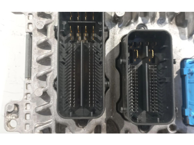 Řídící jednotka 55493025 Opel Astra J 2016