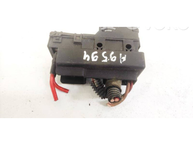 Řídící jednotka 9611757980 Peugeot 405 1994