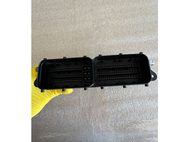 Řídící jednotka 06L907309B, 0261S12720   Volkswagen Tiguan Allspace 2019