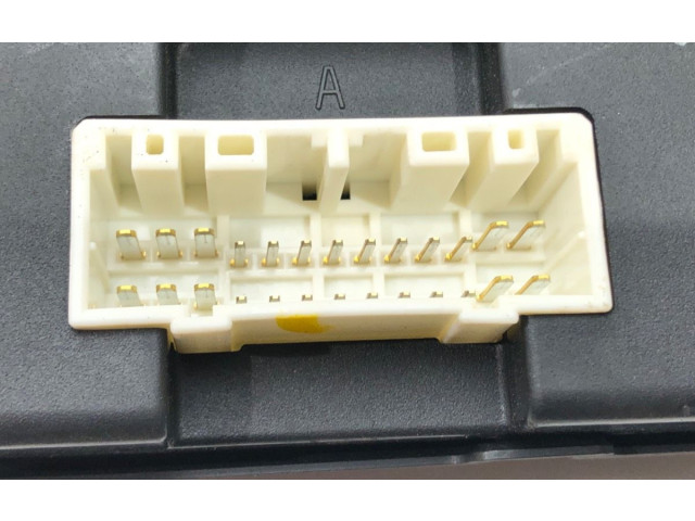 Блок управления 95400-1K110   Hyundai ix20