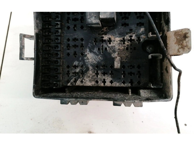 Pojistková skříňka 4433967 Saab 9000 CS 1994