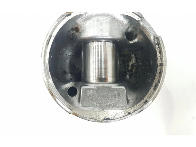 Píst T1DA   Ford Grand C-MAX  pro naftový motor 1.6  