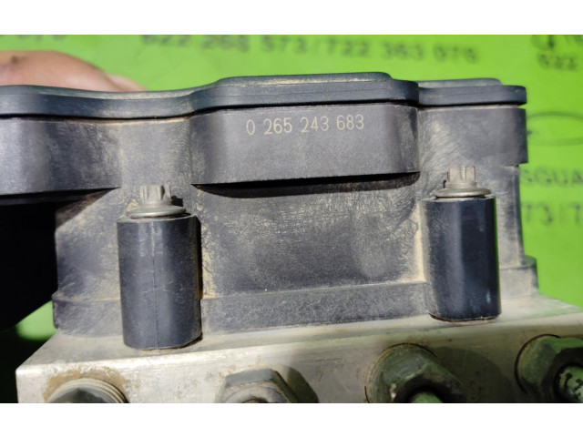 Блок АБС 476605492RA Dacia Logan II 2012 - 2020 года