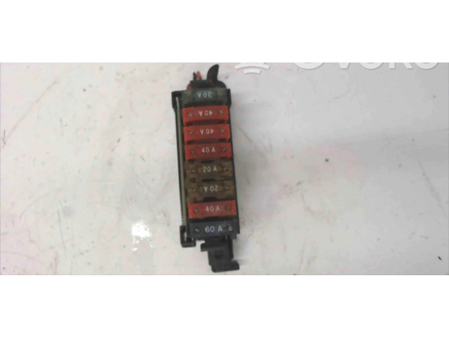 Блок предохранителей Jeep Cherokee XJ