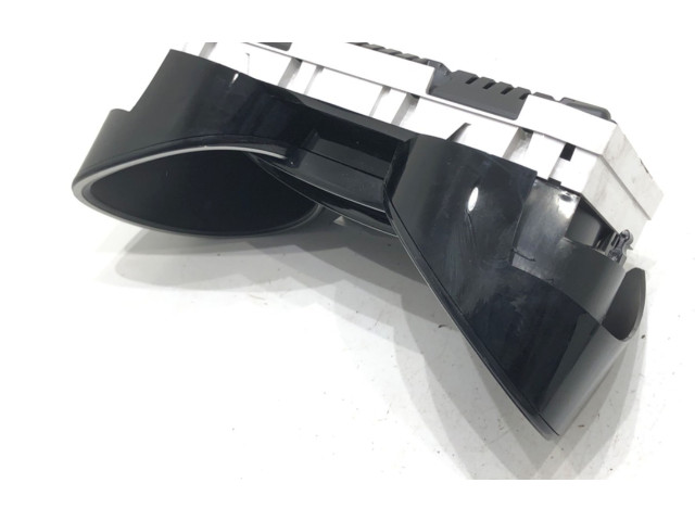 Přístrojová deska  Renault Clio IV 2018 248107361R  