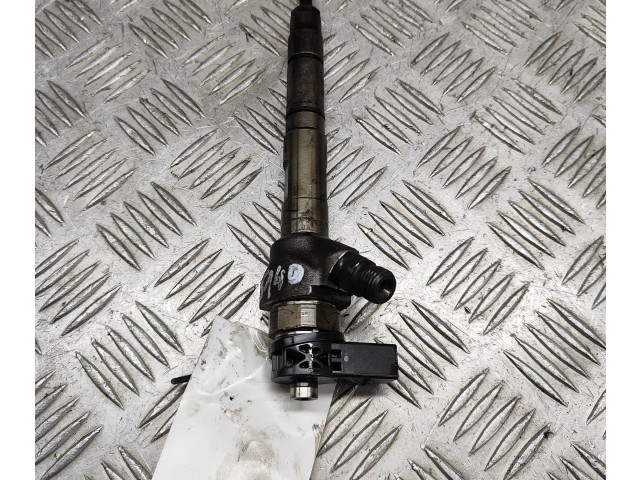 Форсунка 04L130277AD    Skoda Superb B8 (3V)  DCXA 