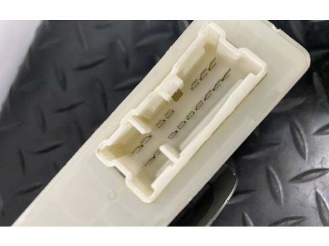 Блок управления 14D700CA Nissan Armada (WA60)