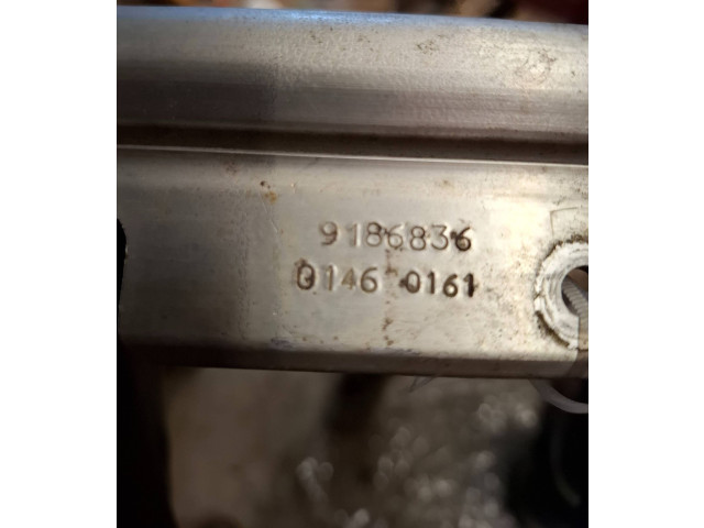 Топливная рампа 9186836   Volvo S80  