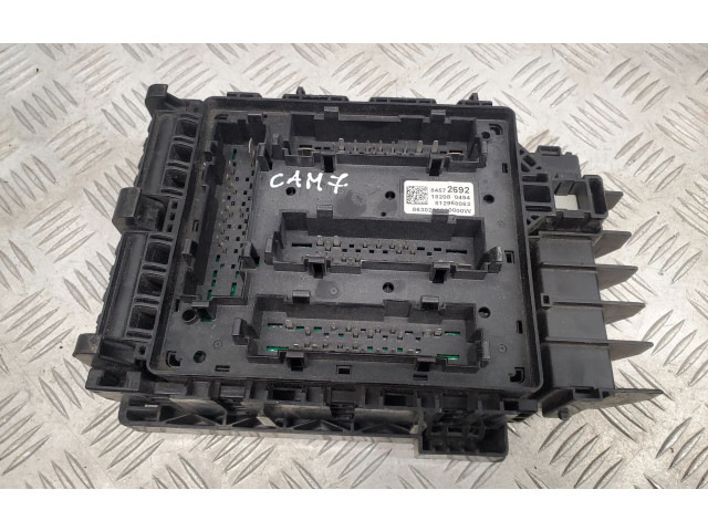 Ящик предохранителей (комплект) 84572692, 812968063   Chevrolet Camaro