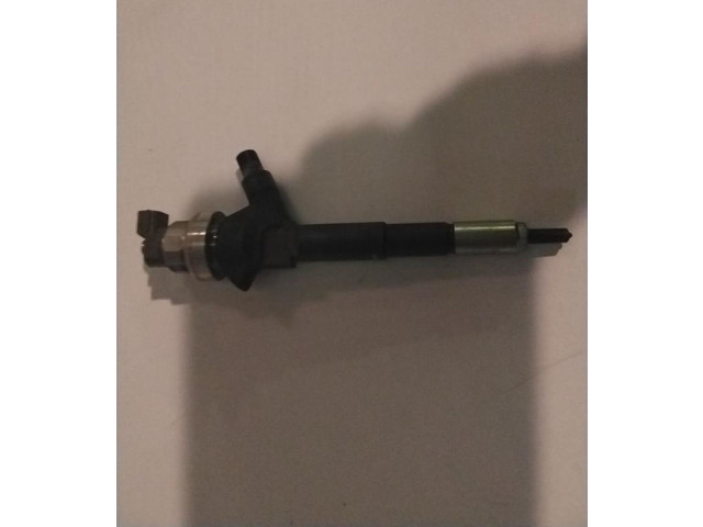 Форсунка 55567729    Opel Meriva B   