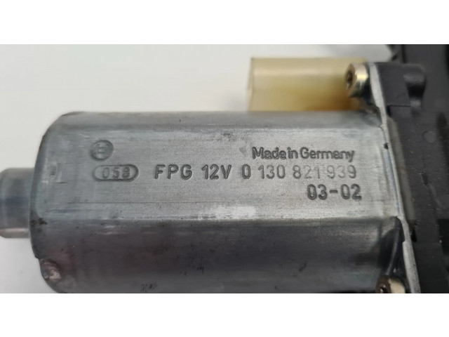 Передний двигатель механизма для подъема окон