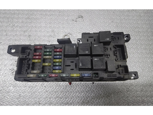 Блок предохранителей Volvo S80